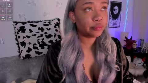 Snapshot of pamela_doll3 chatting on May 30, 8:11 am pamela online show from May 30, 8:11 am