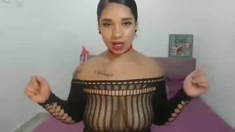 Snapshot of pamela_james15 chatting on March 8, 5:28 am pamela_james15 online show from March 8, 5:28 am