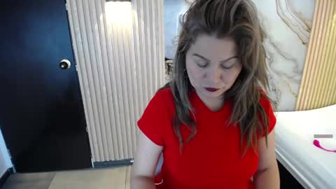 Snapshot of pamela_milf46 chatting on May 11, 12:55 pm pamela_milf46 online show from May 11, 12:55 pm