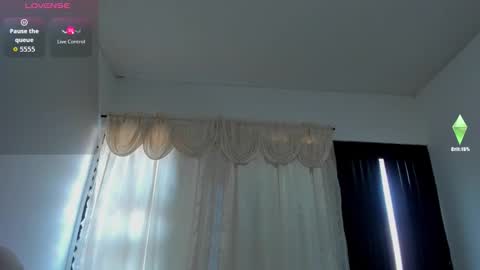 Snapshot of pamelabliss chatting on March 15, 12:22 pm Pamela online show from March 15, 12:22 pm
