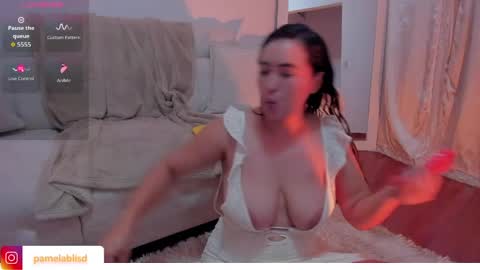 Snapshot of pamelabliss chatting on May 20, 9:59 am Pamela online show from May 20, 9:59 am