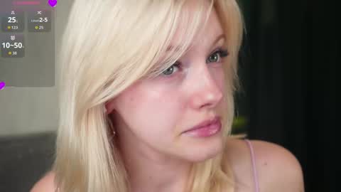 Snapshot of pamelaryant chatting on September 24, 4:05 am Diana online show from September 24, 4:05 am