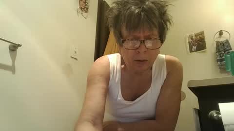 Snapshot of paminpantyhose chatting on December 5, 5:50 pm paminpantyhose online show from December 5, 5:50 pm