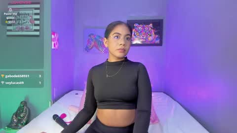 Snapshot of pammelaross chatting on April 8, 5:13 pm Pammela online show from April 8, 5:13 pm
