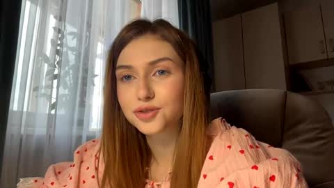Lia online show from May 28, 3:09 pm