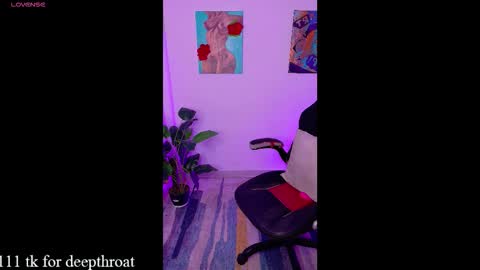 Snapshot of pandorabeker chatting on February 27, 12:10 am online show from February 27, 12:10 am