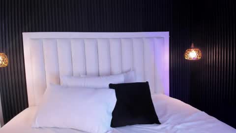 Pandoramiller online show from April 15, 5:20 pm