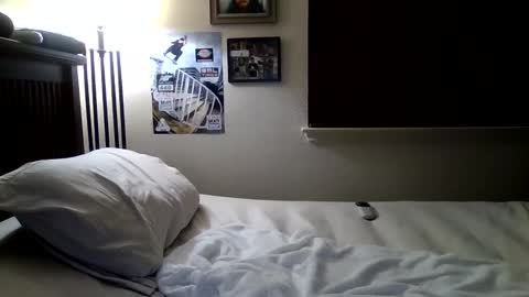 Snapshot of panos678442 chatting on April 20, 6:05 am panos online show from April 20, 6:05 am