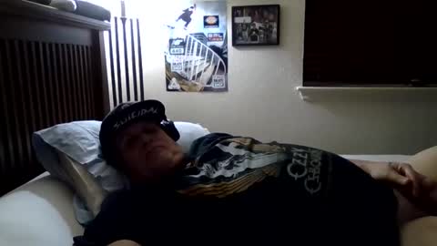 Snapshot of panos678442 chatting on April 24, 8:06 am panos online show from April 24, 8:06 am