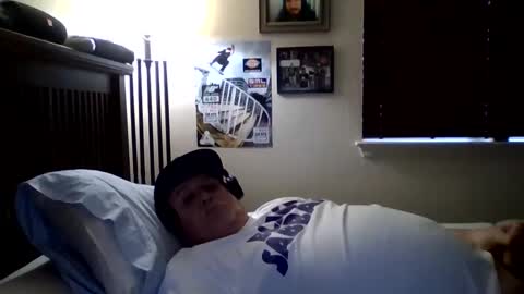 Snapshot of panos678442 chatting on April 26, 11:13 pm panos online show from April 26, 11:13 pm