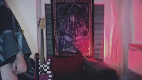 Snapshot of panther_cap chatting on October 22, 2:56 am In bio online show from October 22, 2:56 am