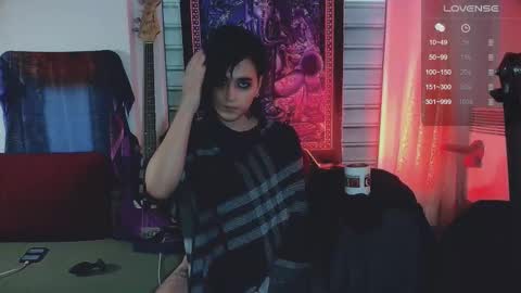 Snapshot of panther_cap chatting on November 18, 8:19 am In bio online show from November 18, 8:19 am