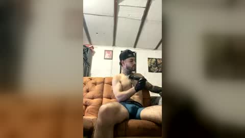 Snapshot of panthers_room chatting on July 30, 6:23 am panthers_room online show from July 30, 6:23 am