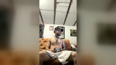 Snapshot of panthers_room chatting on August 3, 9:48 am panthers_room online show from August 3, 9:48 am