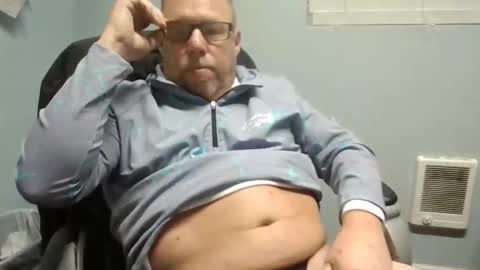 daddyinpanties online show from December 23, 12:41 am