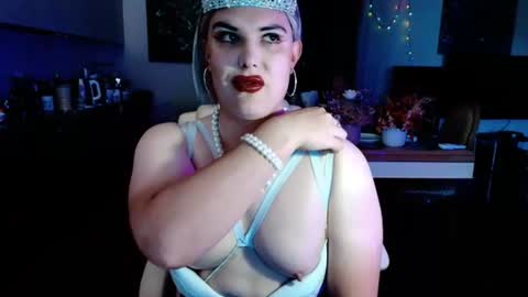 Sarina Williams online show from July 19, 11:25 am
