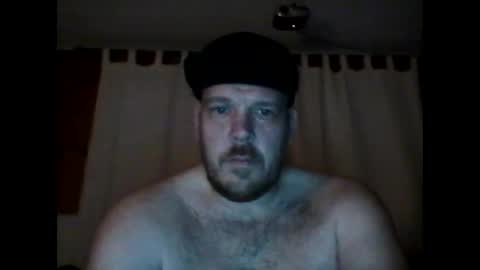 Snapshot of paolonoel37 chatting on March 21, 7:57 am paolonoel37 online show from March 21, 7:57 am