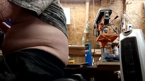 Snapshot of papajb70 chatting on December 4, 3:15 am papajb70 online show from December 4, 3:15 am