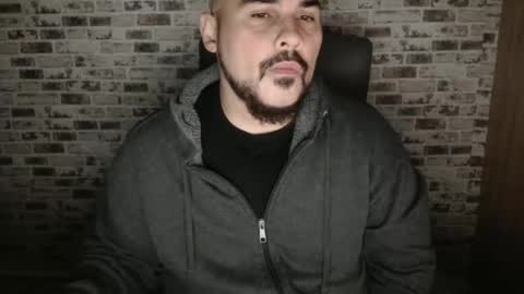 Snapshot of papicho2014 chatting on October 6, 10:23 am papicho2014 online show from October 6, 10:23 am