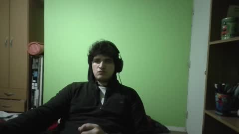 Snapshot of papitowilly999 chatting on August 2, 7:51 am Papito online show from August 2, 7:51 am