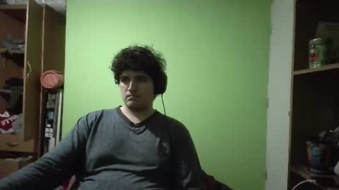 Snapshot of papitowilly999 chatting on August 6, 3:52 am Papito online show from August 6, 3:52 am