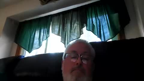 Snapshot of part86 chatting on March 2, 8:07 pm part86 online show from March 2, 8:07 pm