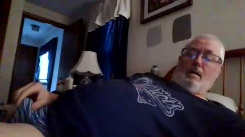 Snapshot of part86 chatting on December 22, 12:35 pm part86 online show from December 22, 12:35 pm