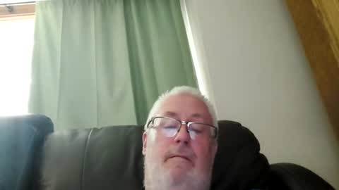 Snapshot of part86 chatting on August 2, 4:38 pm part86 online show from August 2, 4:38 pm