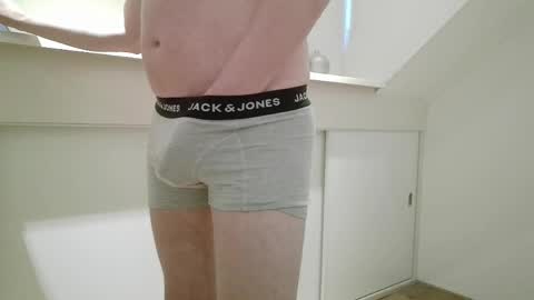 Partyboy online show from April 4, 6:05 pm