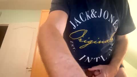 Snapshot of pascalou02 chatting on December 3, 6:06 pm pascalou02 online show from December 3, 6:06 pm