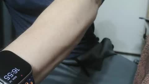 pasexhibe online show from February 14, 9:55 pm