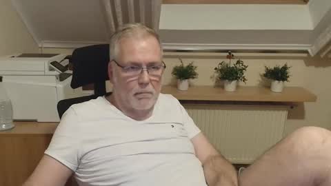 pasman4fun online show from April 17, 8:45 pm