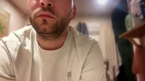 passifhot3 online show from February 11, 8:14 pm