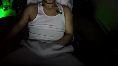 Snapshot of passionfuckin chatting on March 19, 7:23 am passionfuckin online show from March 19, 7:23 am