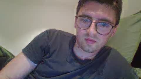 Snapshot of patat1996 chatting on March 22, 11:41 pm patat1996 online show from March 22, 11:41 pm