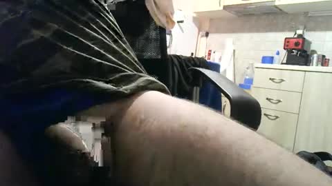 patrasdickk94 online show from October 18, 4:52 pm