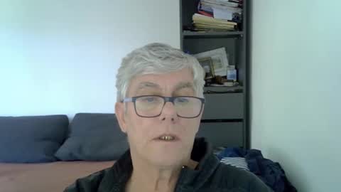 patrick5275 online show from December 11, 1:17 pm