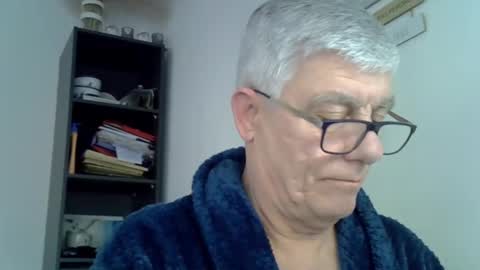 patrick5275 online show from March 5, 7:05 am