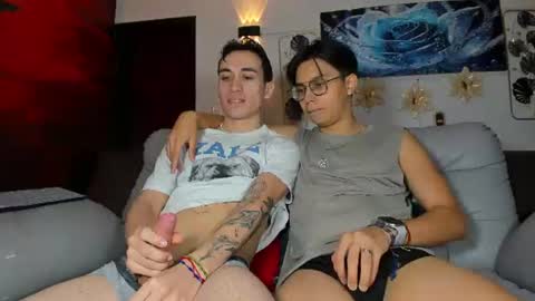 patrick 19 bottom---- ander 18 top online show from July 24, 1:09 pm