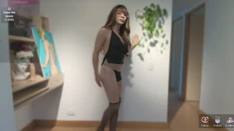 Snapshot of patrick_d01 chatting on June 20, 1:47 pm Patrick online show from June 20, 1:47 pm