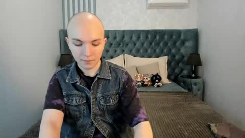 Patrick online show from May 26, 7:21 pm