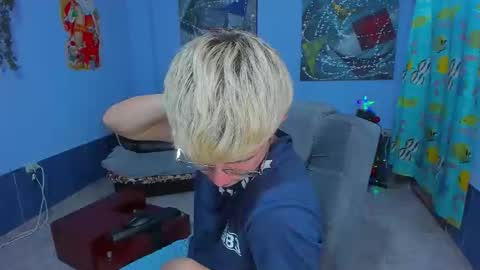 .... online show from December 3, 7:34 pm