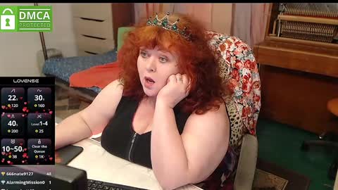 PatsyORose online show from December 5, 9:06 am