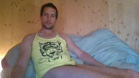 paueriwan online show from April 13, 8:09 am