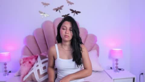 Paula   online show from September 26, 11:58 am