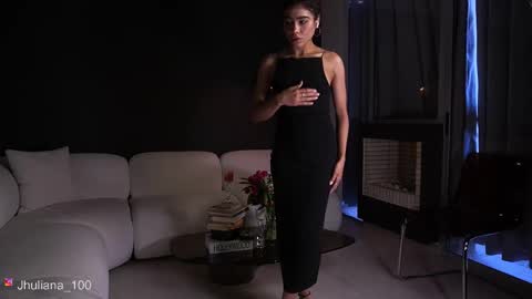 Snapshot of paulacora100 chatting on March 21, 9:18 pm Paula online show from March 21, 9:18 pm