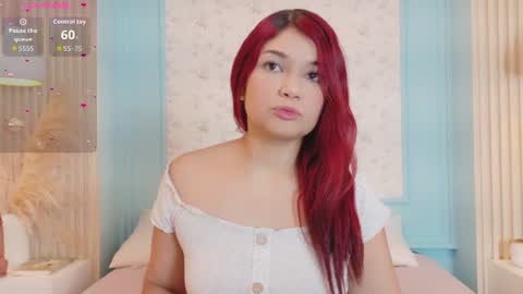 Snapshot of paulavegaa chatting on June 8, 4:24 am Paula online show from June 8, 4:24 am