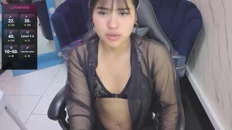 Snapshot of paulette_v chatting on September 23, 2:09 pm Live 800am 200pm COLOMBIAN HOUR online show from September 23, 2:09 pm