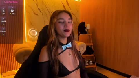 PAU online show from May 30, 1:52 pm