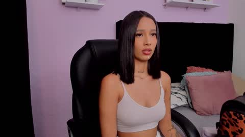Snapshot of paulina_lopezz chatting on March 13, 8:04 pm PAULINA online show from March 13, 8:04 pm